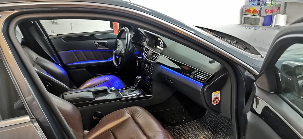 Lumini ambientale la BMW AUDI MERCEDES RENAULT