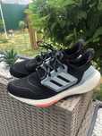 Adidas Ultraboost 22 marimea 42 2/3