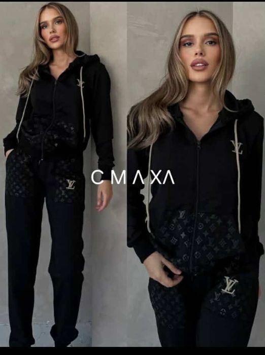 Дамски екипи с м л