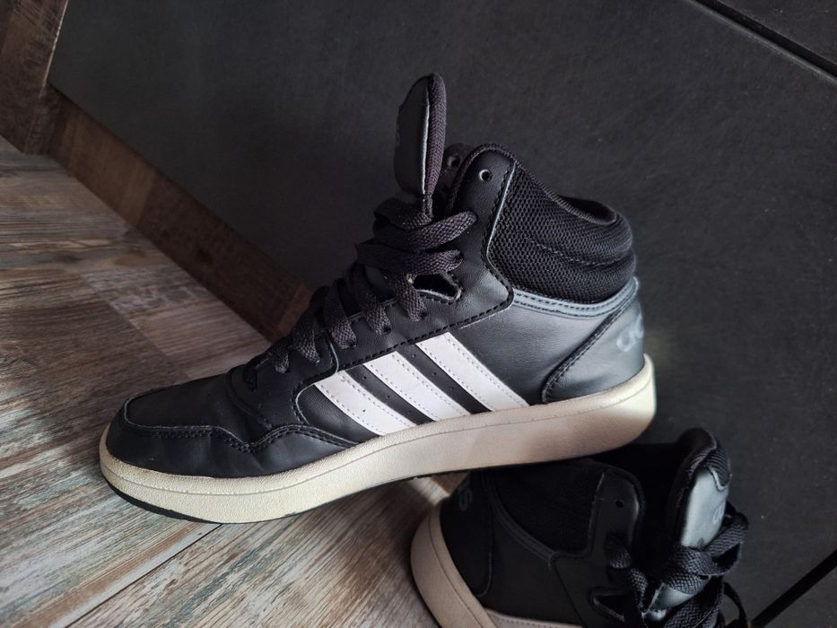 Зимни кецове Adidas