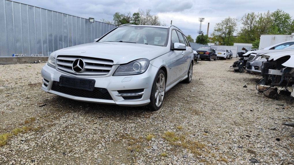 На части Mercedes C Class W204 220 cdi OM651 комби face автомат