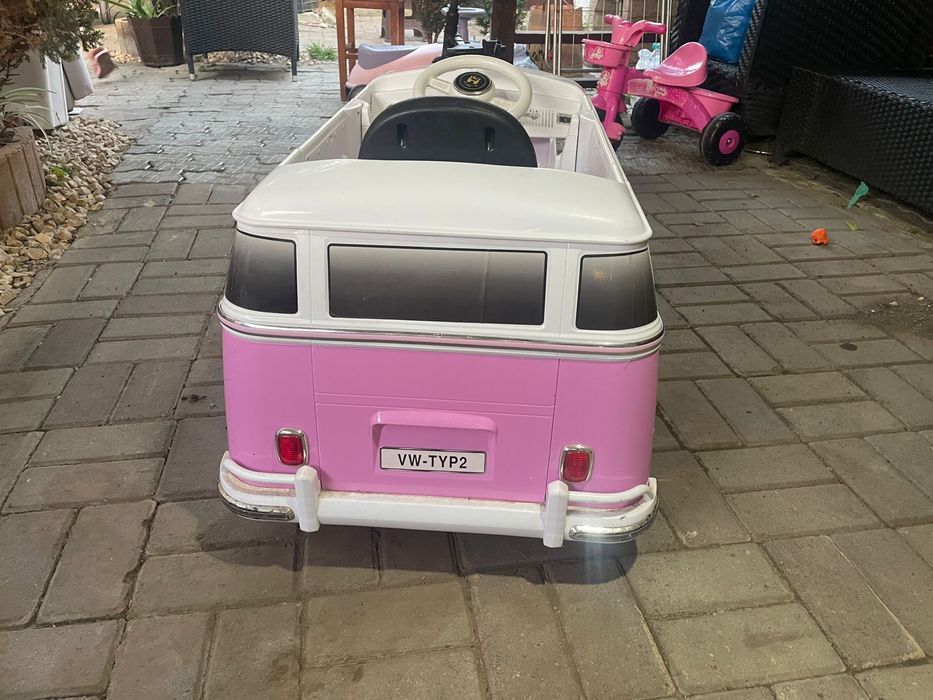 Vand autobuz electric pentru copii, pretul este fix