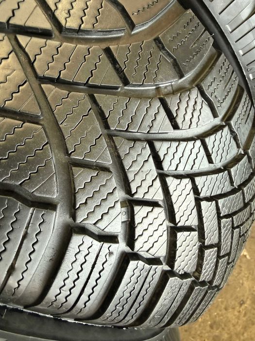 4x Anvelope iarna 225/65 R17 - Bridgestone Blizzak LM005