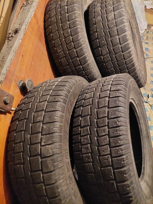Шины зима бу 265-70-r17