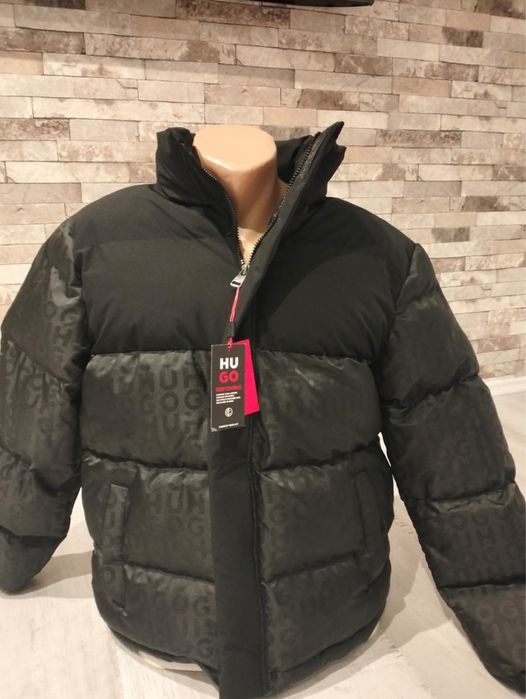 Geaca iarna Hugo Boss model 2026