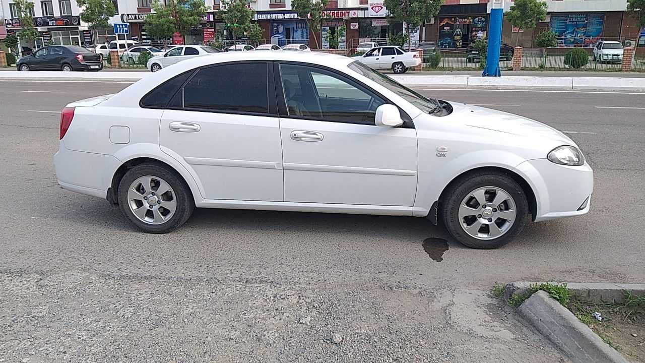 Chevrolet Gentra lacetti