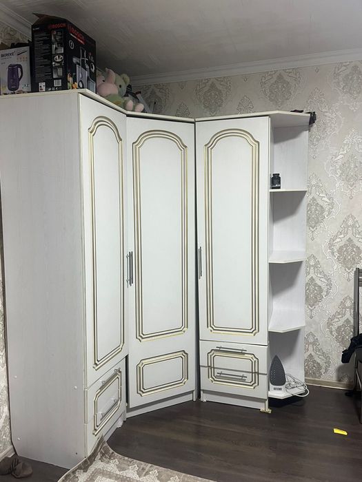 Шкаф в отличном состояние