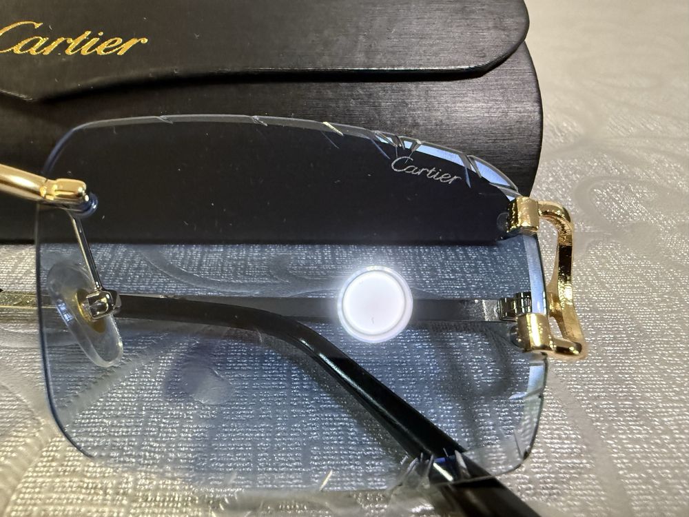 Слънчеви очила Cartier