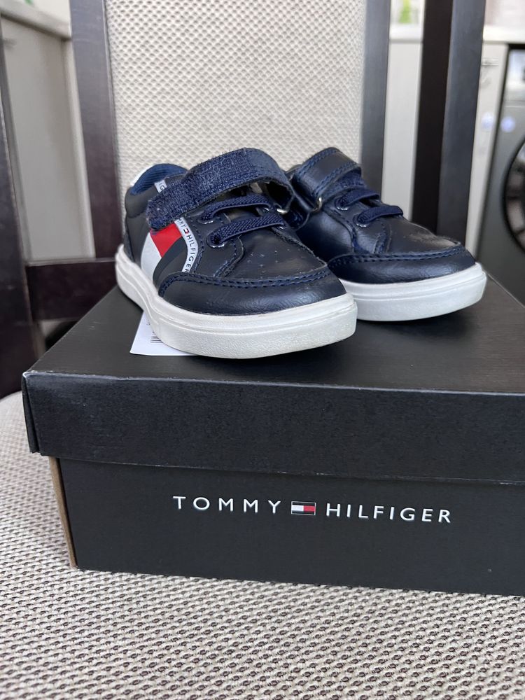 Детски обувки Gucci Tommy hilfigher nikе polo,