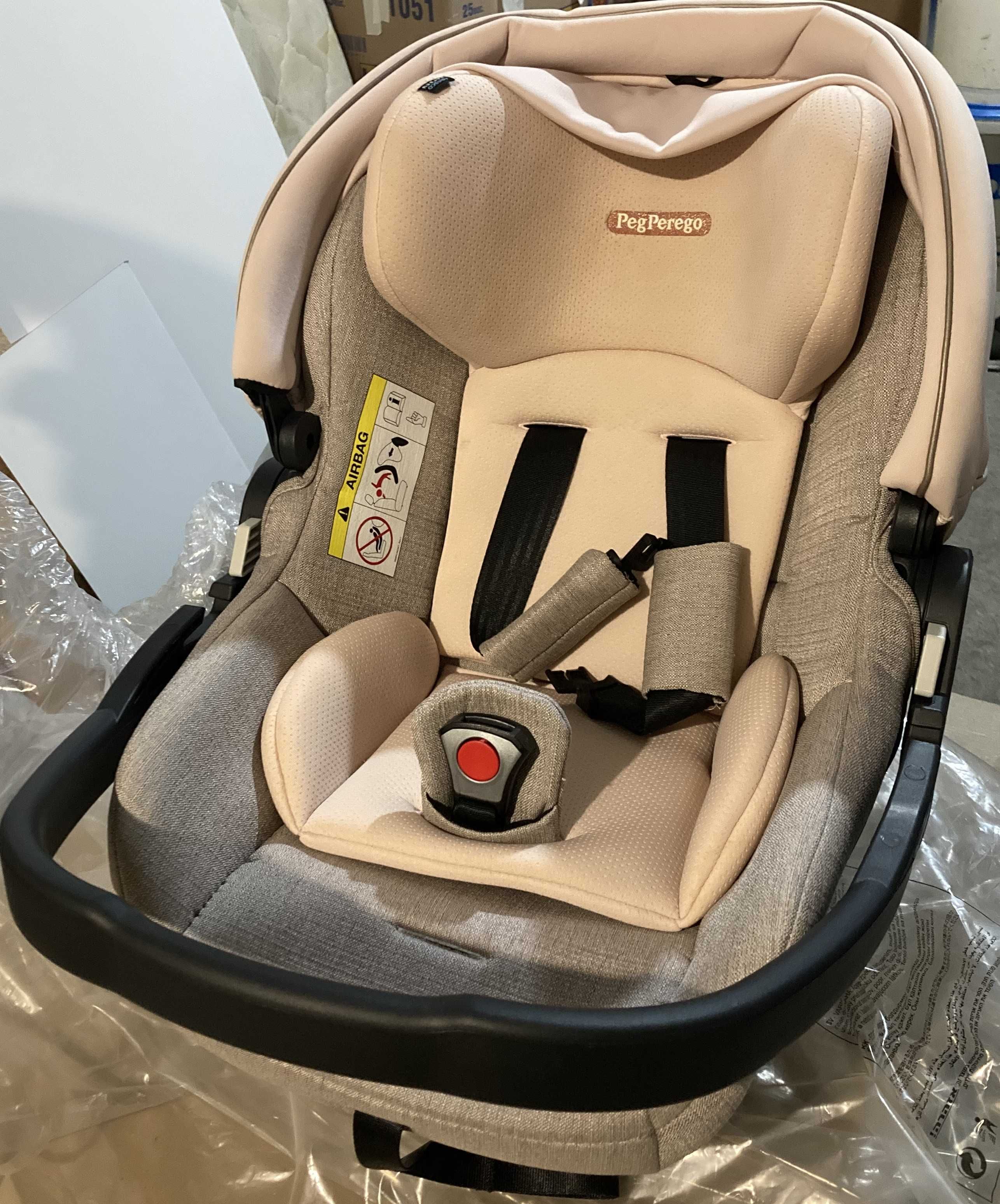 Peg Perego бебешка количка 3 в 1 
BOOK 51 ELITE MODULAR SLК MON AMOUR