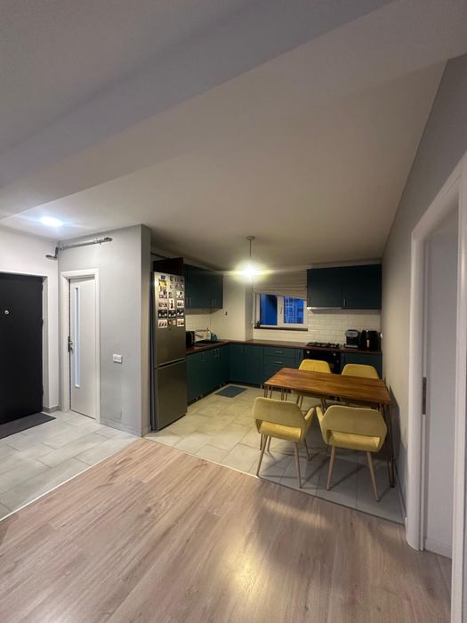 Vand apartament la cheie finisat modern zona linistita
