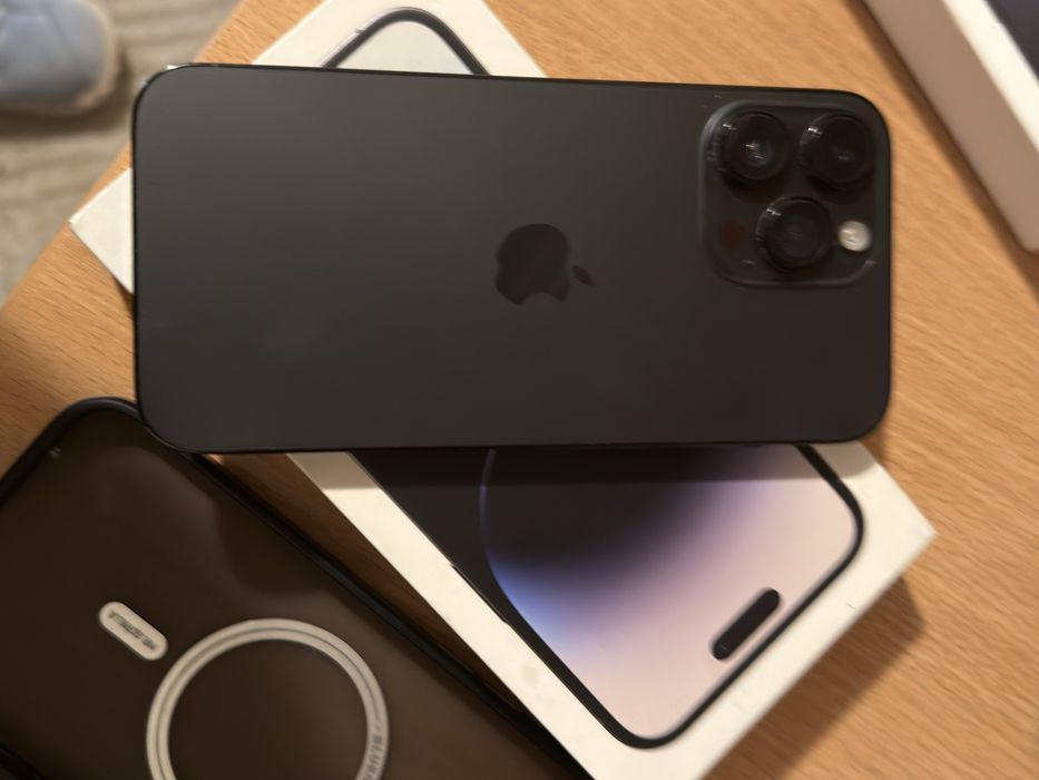Iphone 14 pro max ( за части)