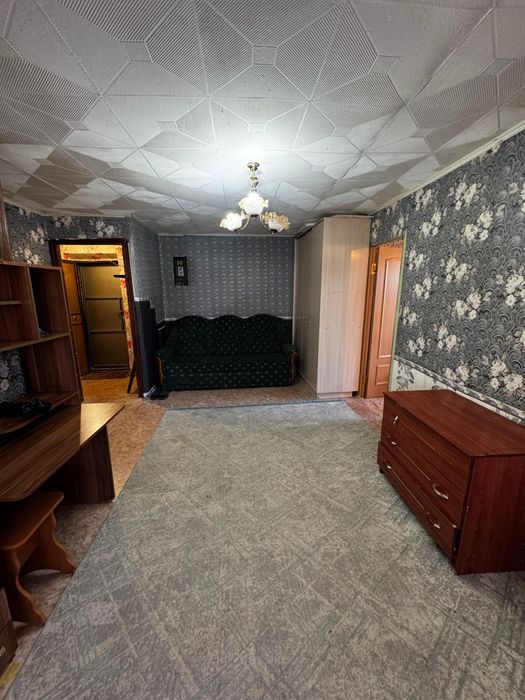 Продаётся 2 комн район Маншук Маметова