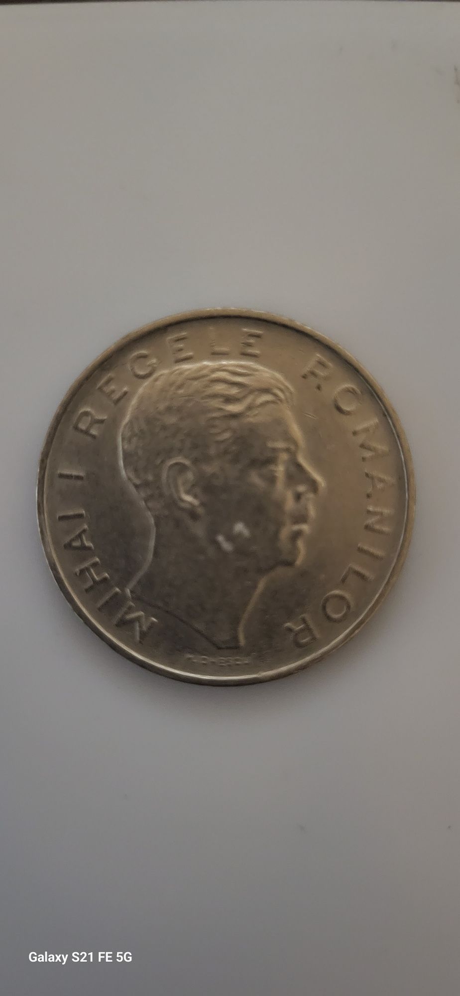 Vând moneda de 100 de lei din anul 1943 pret negociabil
