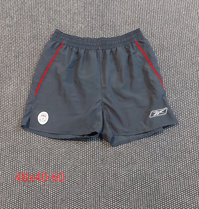 Reebok Liverpool L размер шорти