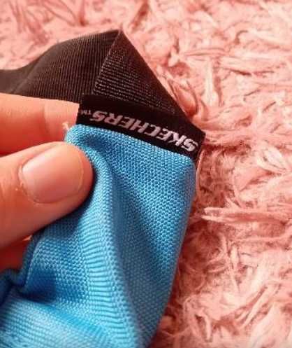 Оригинална чантичка(тип банан) Skechers