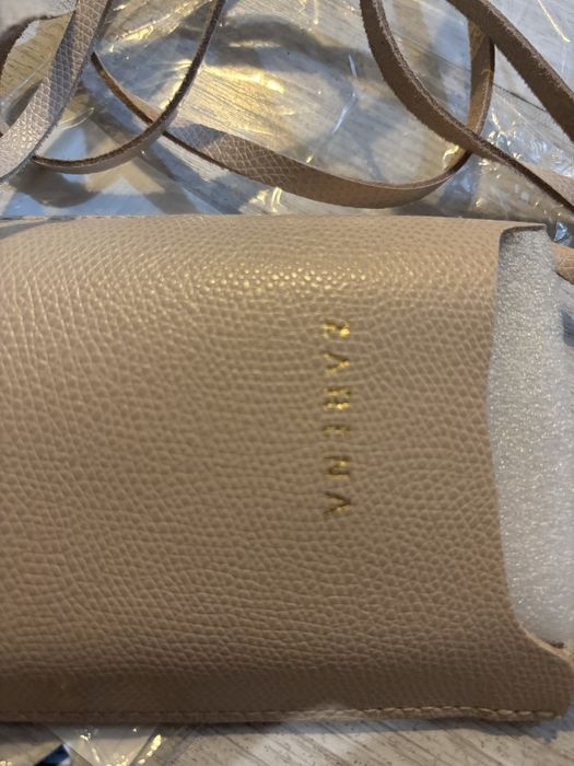 Чантичка Zarena за телефон