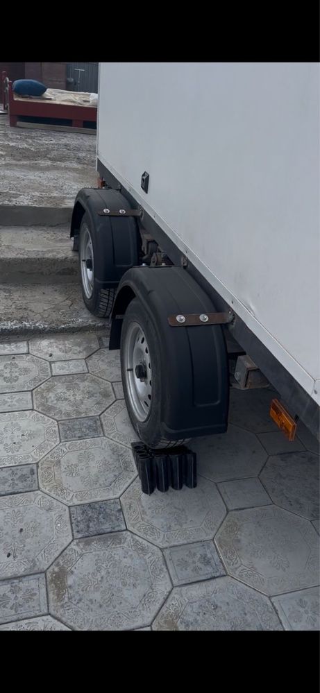 Прицеп термо будка