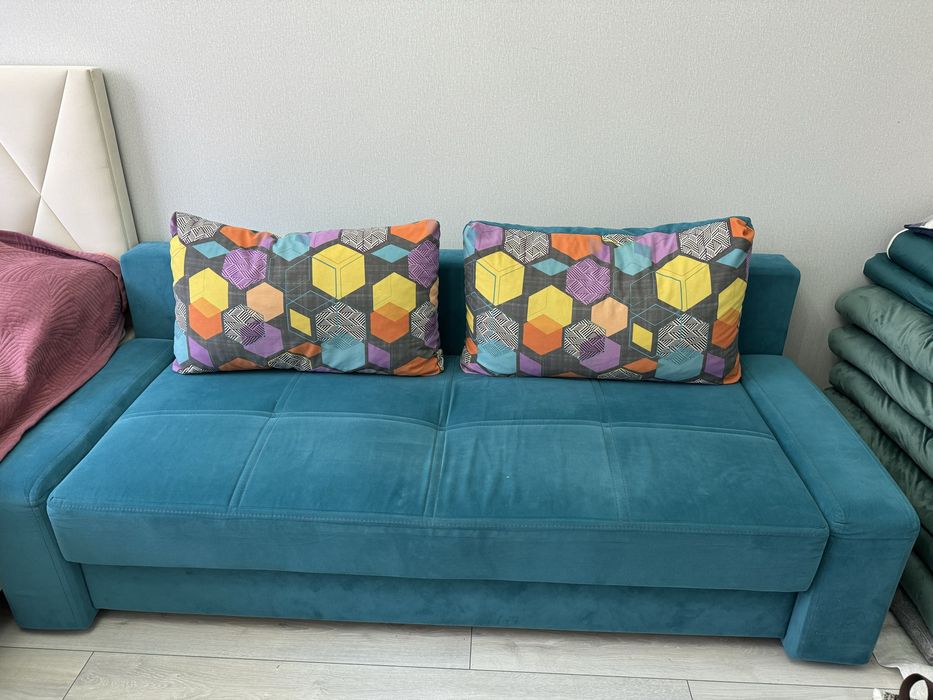 Продам раскладной диван