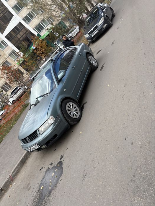 Фолсфаген пассат б5