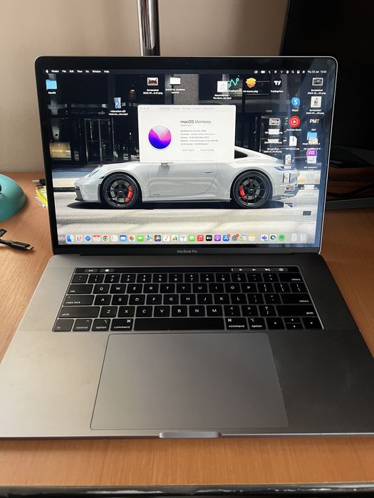 Macbook Pro 15” 2018 2.6GHz Intel i7 Touchbar