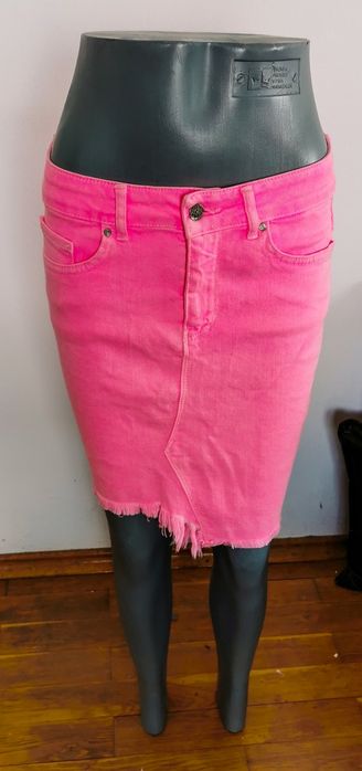 Разпродажба на всички поли, цени до 35лв.