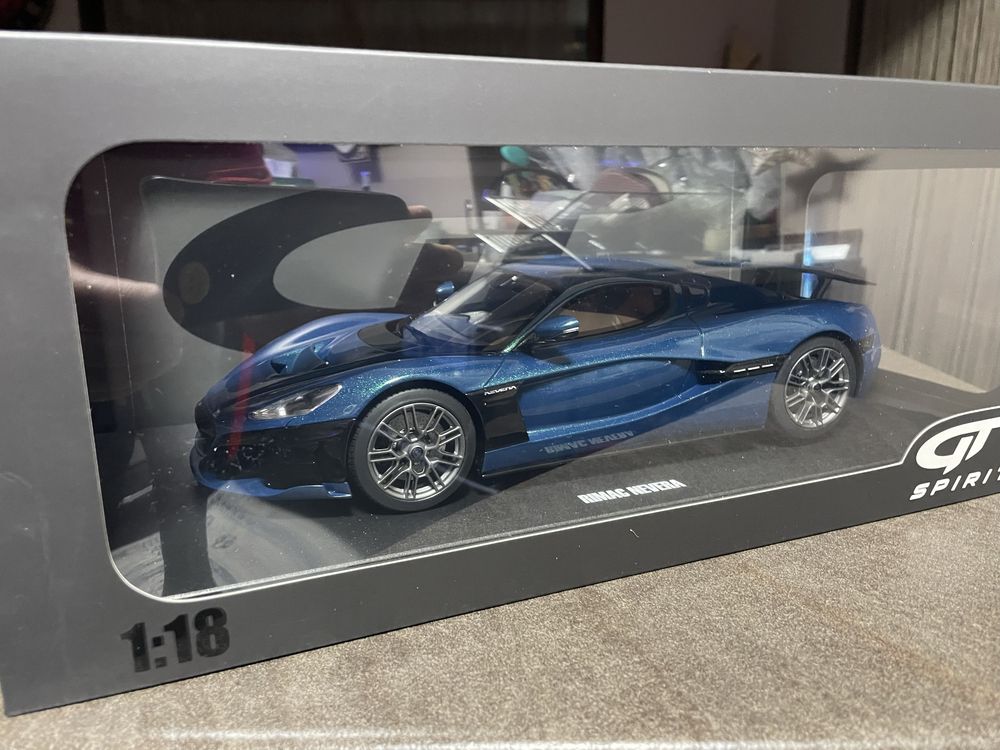 Vand macheta Rimac Nevera 1/18