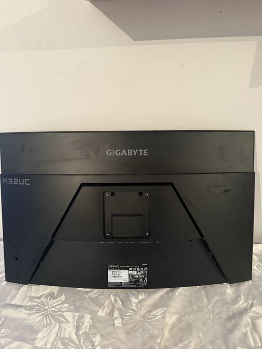 Monitoare Defecte Samsung Gigabytes