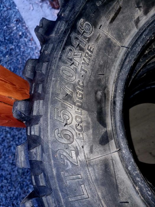 Vând 4 anvelope profil simex