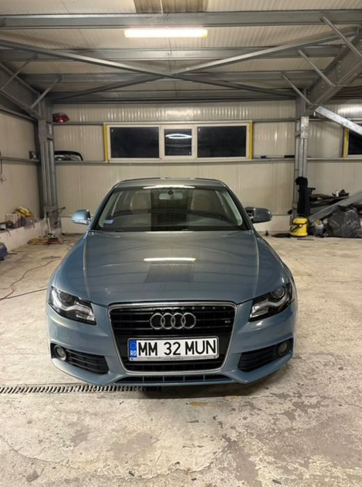 Audi A4 B8 2.0 TDI, albastru, full xenon
