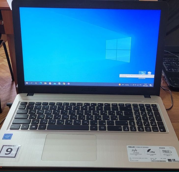 Ноутбук Asus 1шт