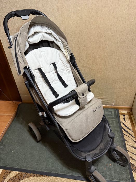 Коляска чемодан pierre cardin б/у