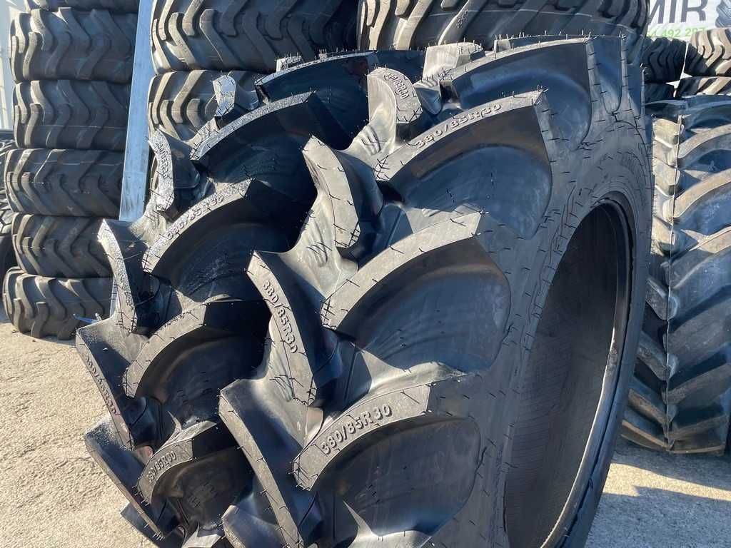 380/85 R30 Anvelope noi agricole de tractor 14.9-30 OZKA