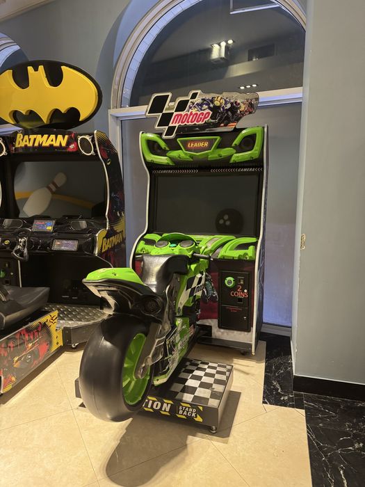 Продаются игрушечные аппараты