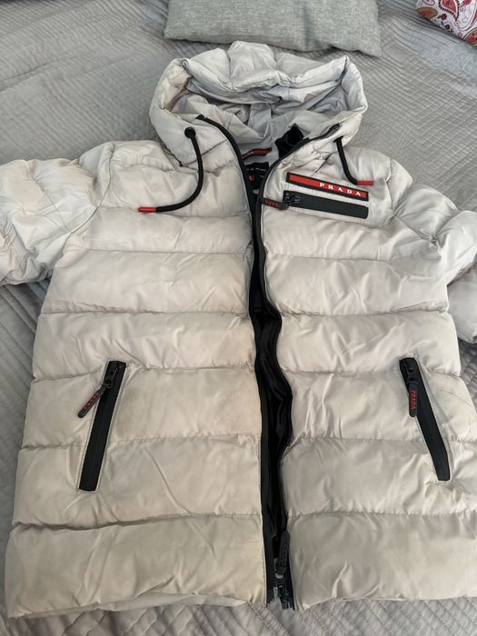 Куртка на пуху в отличном состоянии
