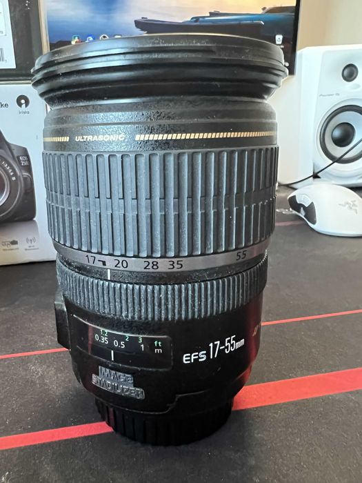 Canon EF-S 17-55mm f/2.8 IS USM