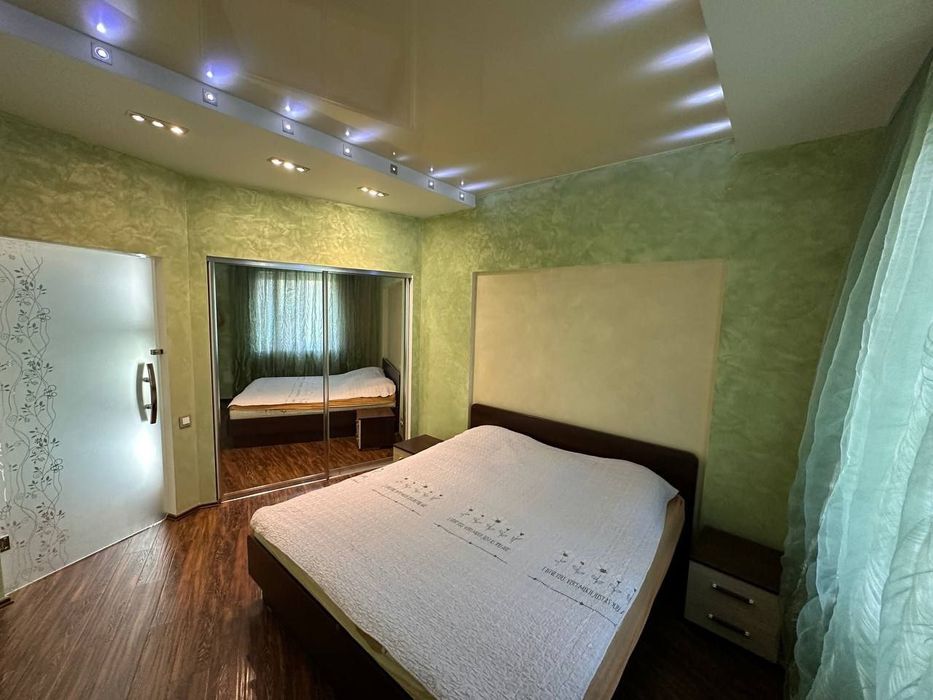 Продаётся на Карасу-2 4ком