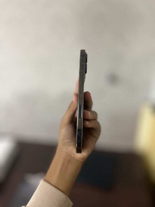 Srochna Ideal holatda iphone 13pro max
