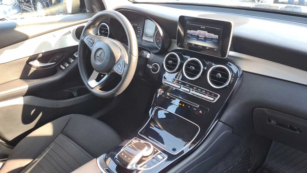 Mercedes-Benz GLC 220d 4MATIC – 2016 (final leasing), 15600 + TVA