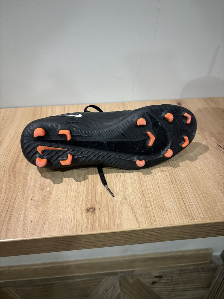 Nike PHANTOM GX бутонки 38,5 номер