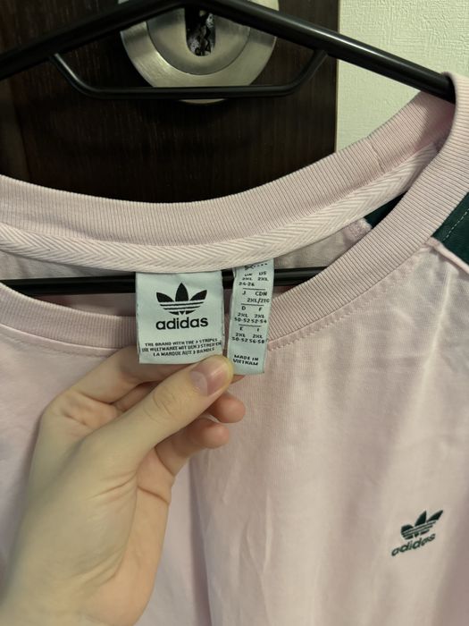 нежно розова тениска адидас adidas originals