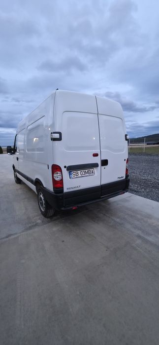 Renault  Master  2007