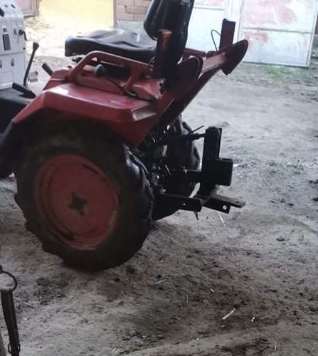 Трактор за продан