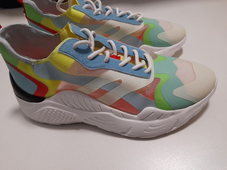 Adidasi Steve Madden nr 40