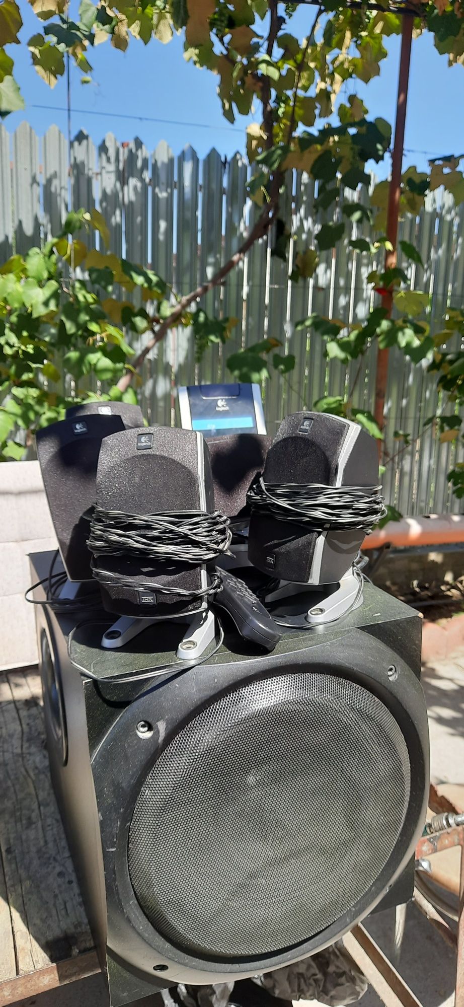 Vand sistem audio 5.1 Logitech Z5500!