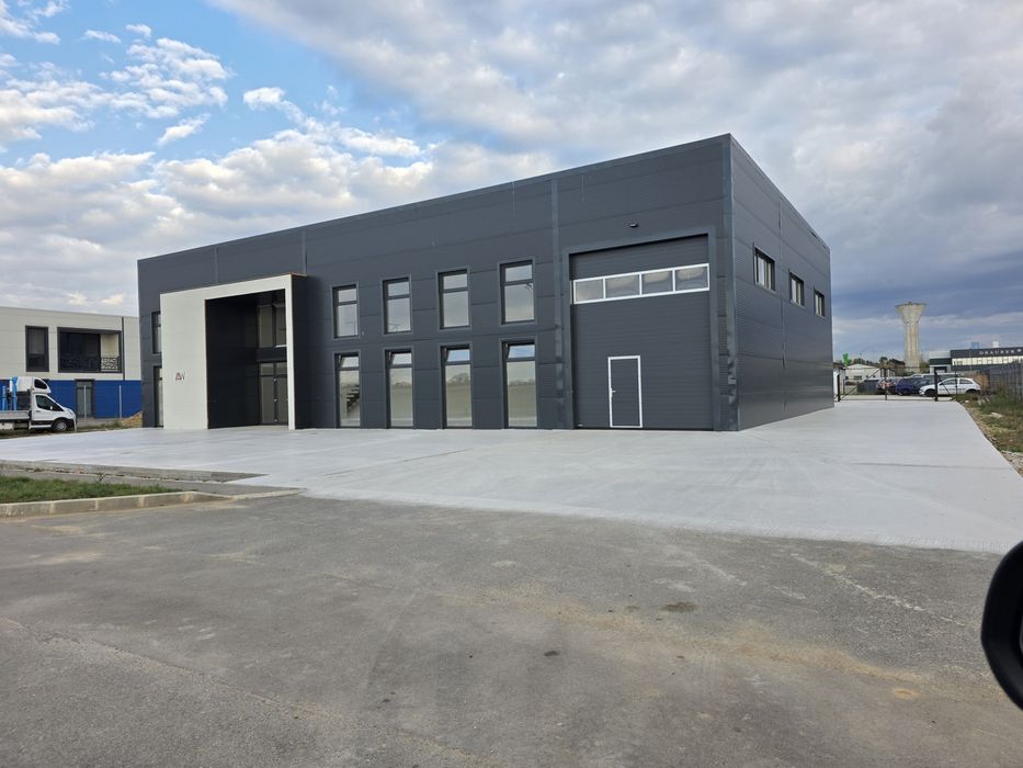 Închiriez  hala zona industrială (FARA ETAJ))