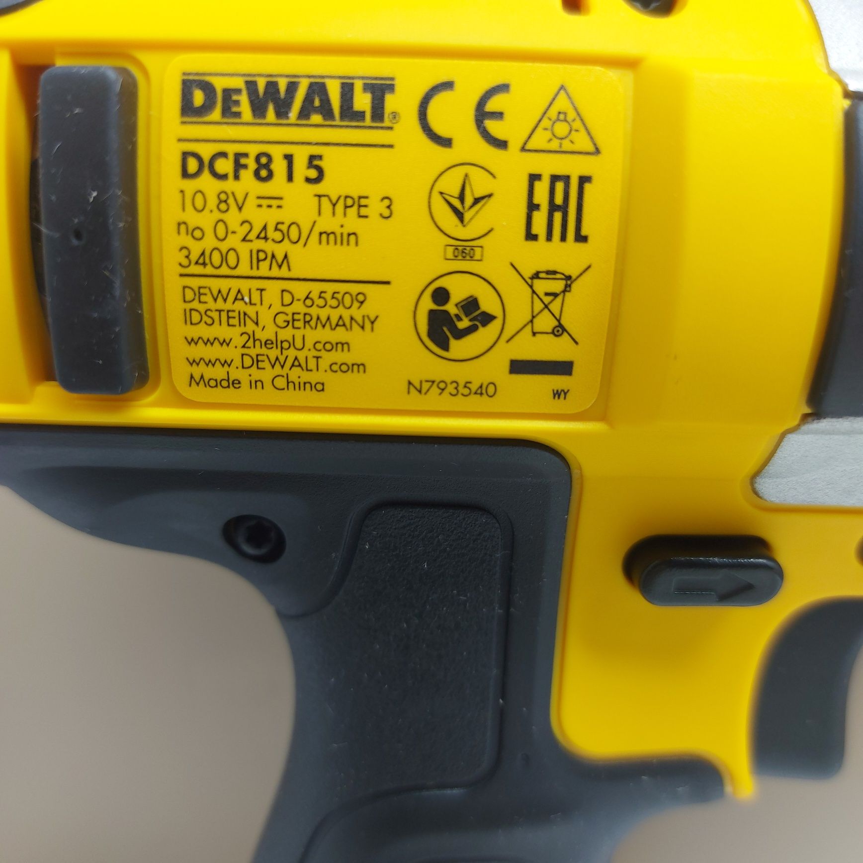 Нов импакт Dewalt DCF815N 12V