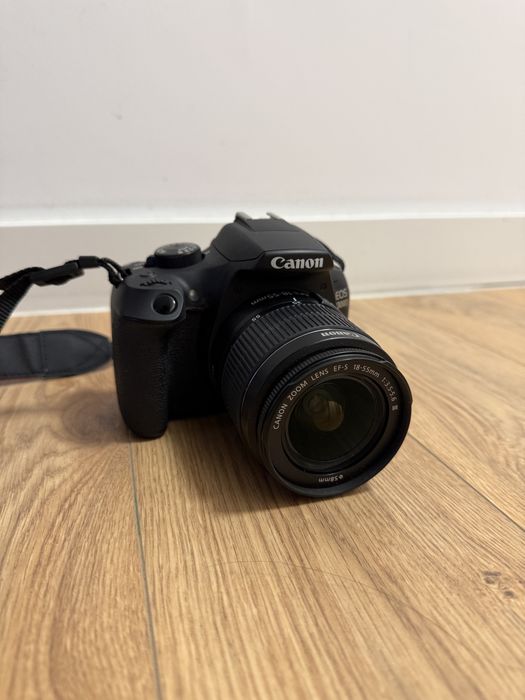Canon EOS 1300D/Rebel T6 DSLR + 2 obiective