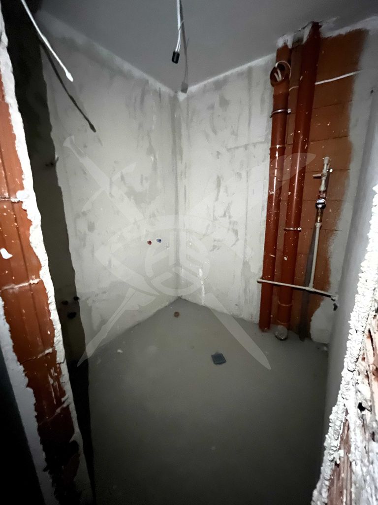 Продава се Двустаен апартамент в Пловдив, Остромила - 65 кв.м за 1482 €/кв.м - Снимка #2