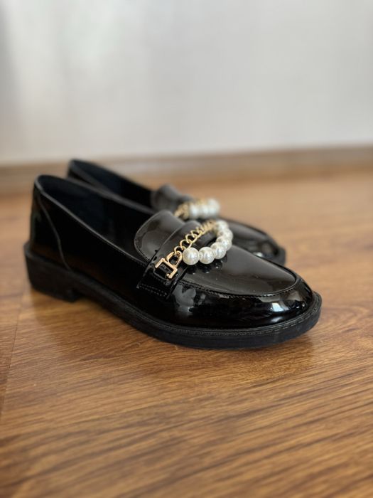 Дамски пролетни обувки